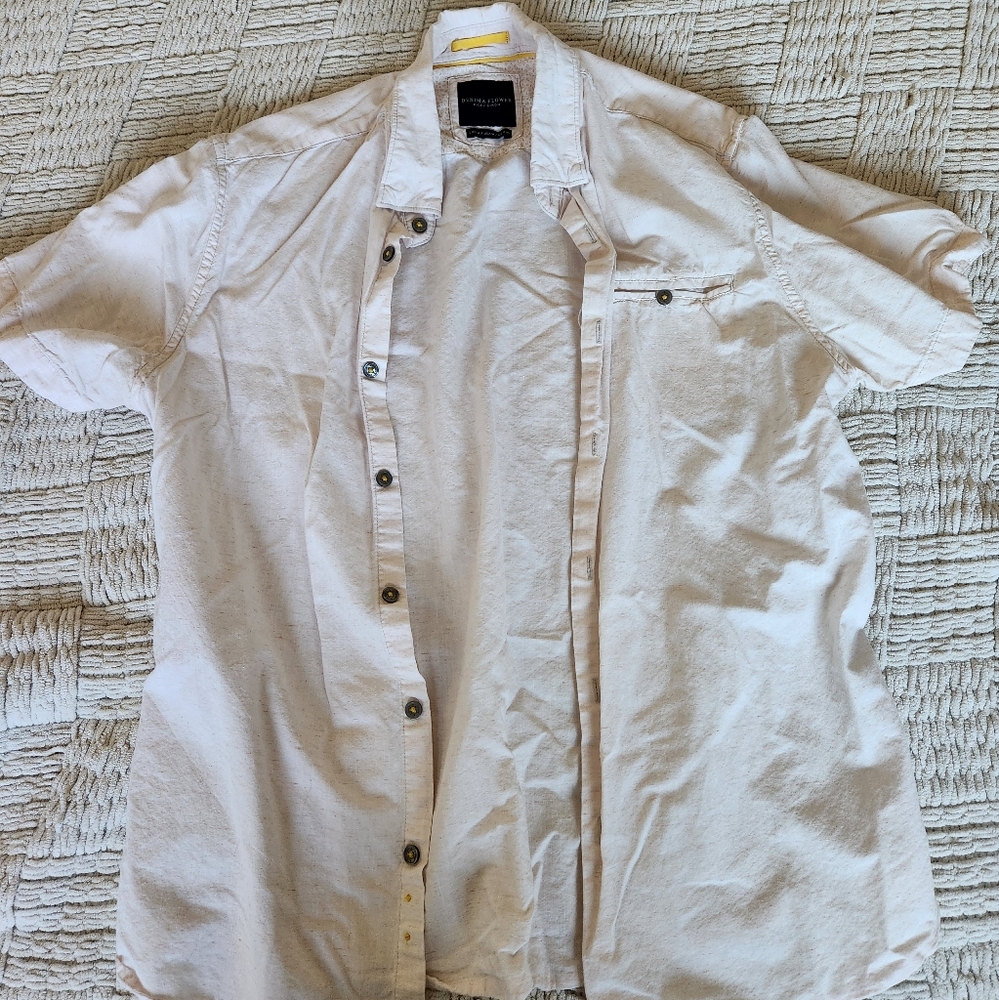 Men's medium button-up dress shirt